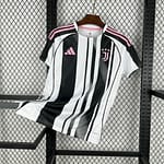 Camisa Juventus Home Versão Torcedor 2025/26 Adidas