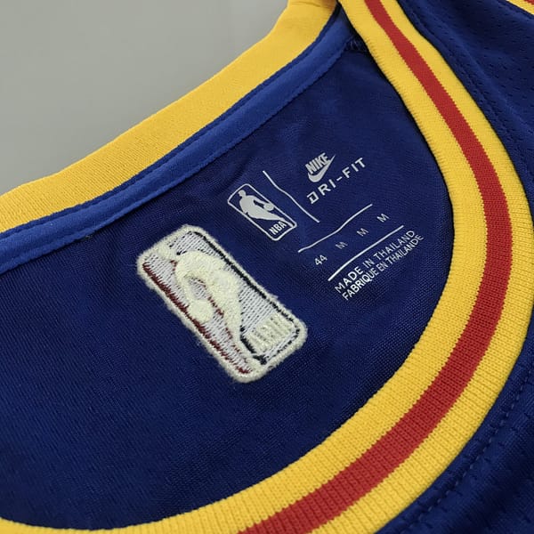 Camiseta Regata NBA Golden States Warriors Curry 30 Classic Edition Azul 2022 Nike - Imagem 18