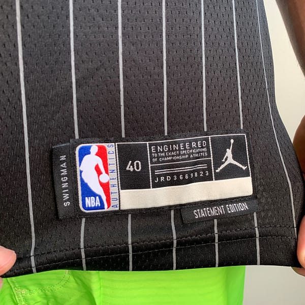 Camiseta Regata NBA Chicago Bulls Zach Lavine 8 Statement Edition Preta 2022 Jordan - Imagem 5