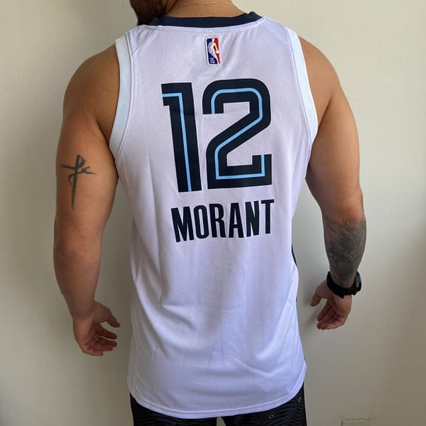 Camiseta Regata NBA Memphis Grizzlies Ja Morant 12 Association Edition Branca 2022 Nike - Imagem 8