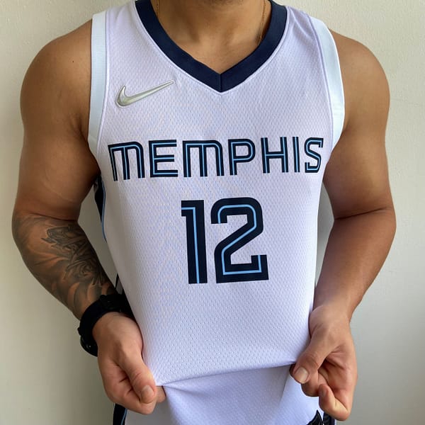 Camiseta Regata NBA Memphis Grizzlies Ja Morant 12 Association Edition Branca 2022 Nike - Imagem 3
