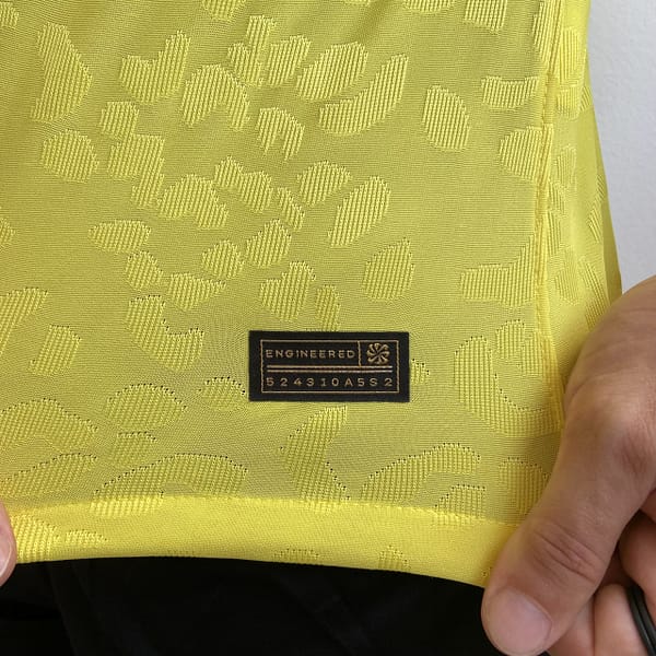 Camisa Brasil Seleção Brasileira Home Amarela Jogador Copa do Mundo Catar 2022 Nike - Imagem 11