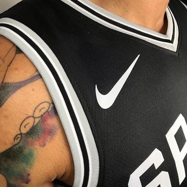 Camiseta Regata NBA Swingman San Antonio Spurs - Kawhi Leonard 2 - Icon Edition Preta Nike - Imagem 7