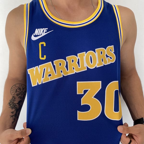 Camiseta Regata NBA Swingman Golden States Warriors Curry 30 Classic Edition Azul 2023 Nike - Imagem 3