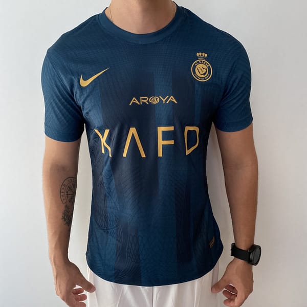 Camisa Al Nassr Away Versão Jogador Cristiano Ronaldo 7 CR7 2024 Nike Verde - Imagem 2