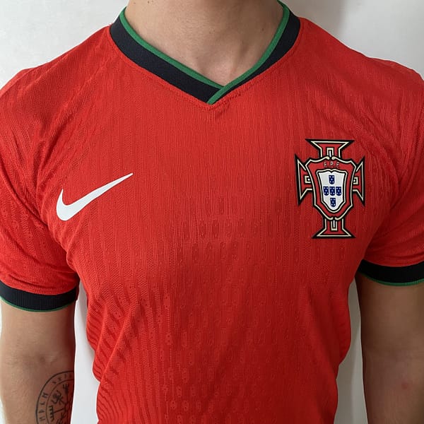 Camisa Seleção Portugal Home Jogador EuroCopa 2024 Nike - Imagem 2