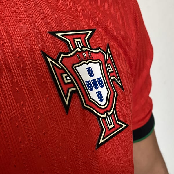 Camisa Seleção Portugal Home Jogador EuroCopa 2024 Nike - Imagem 5