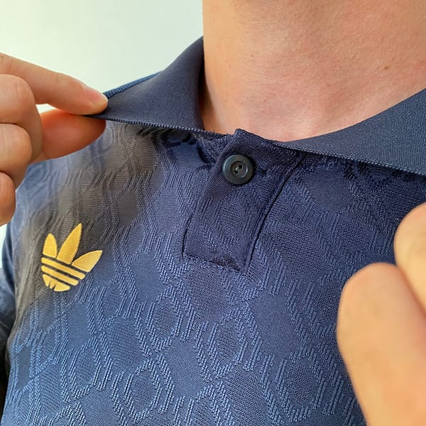 Camisa Juventus Third Versão Jogador 24/2025 Azul Escura Adidas - Imagem 8