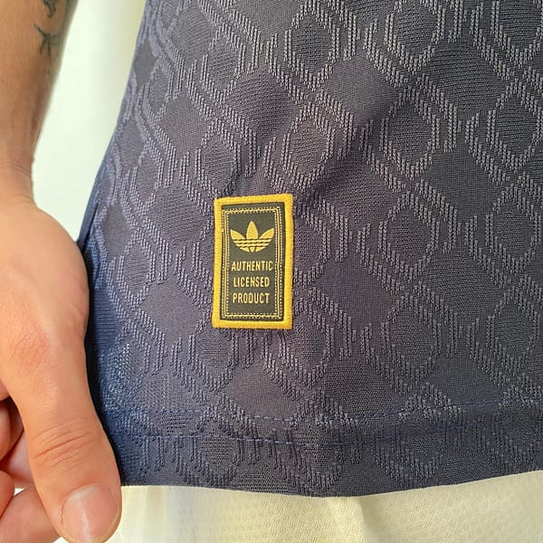 Camisa Juventus Third Versão Jogador 24/2025 Azul Escura Adidas - Imagem 12