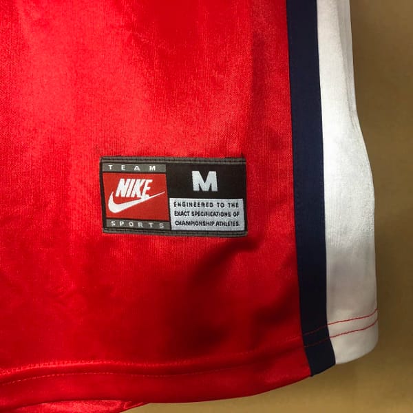 Camisa Retrô Arsenal Home 1998/1999 Nike Vermelha - Imagem 6