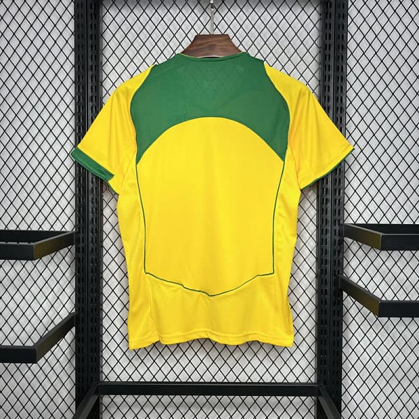 Camisa Retrô Clássica Seleção Brasileira Brasil – Nike – Ronaldinho 10 – Amarela – 2004 – Total 90 - Imagem 21