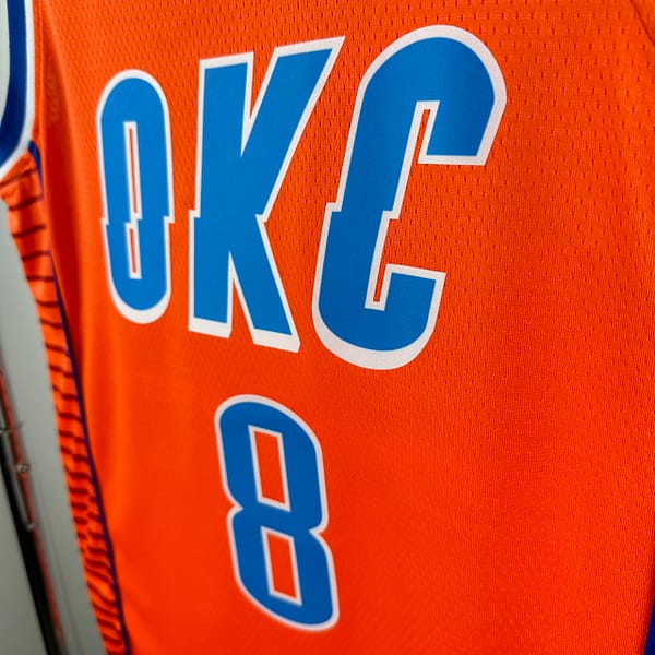 Camiseta Regata Basquete NBA OKC Oklahoma Thunder 2 Shai Gilgeous-Alexander Statement Edition 2025 Laranja Nike - Imagem 5