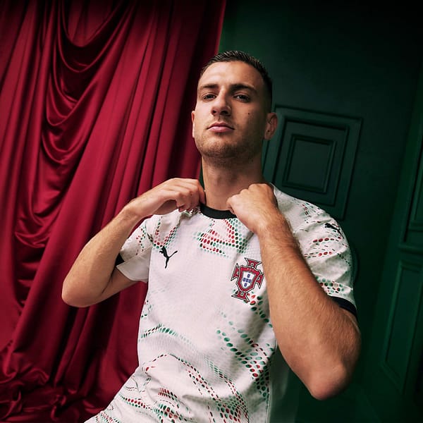 Camisa Seleção Portugal Away Versão Jogador Manga Longa 2025 Puma Branca - Imagem 7