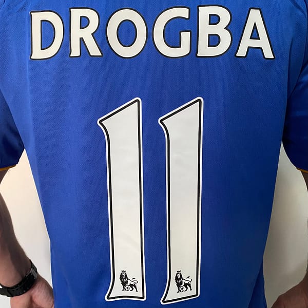 Camisa Retrô Chelsea Home Didier Drogba 11 - Final Champions League - 2007/08 Azul Adidas - Imagem 13