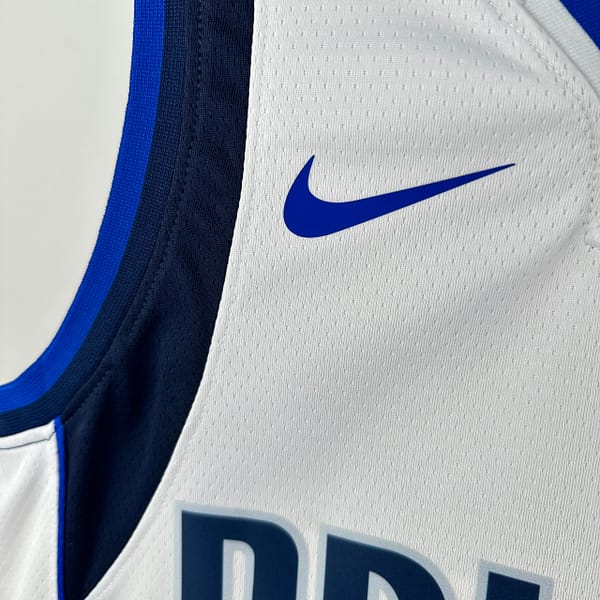 Camiseta Regata NBA Dallas Mavericks 32 Flagg Association Edition Branca 2025 Nike - Imagem 4