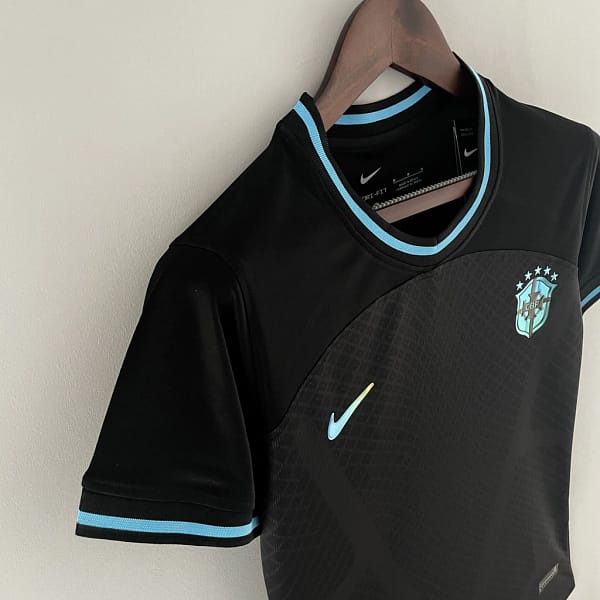 Camisa Seleção Brasil Concept Edition Versão Torcedor Refletiva Feminina 2022 Preto Nike - Imagem 2