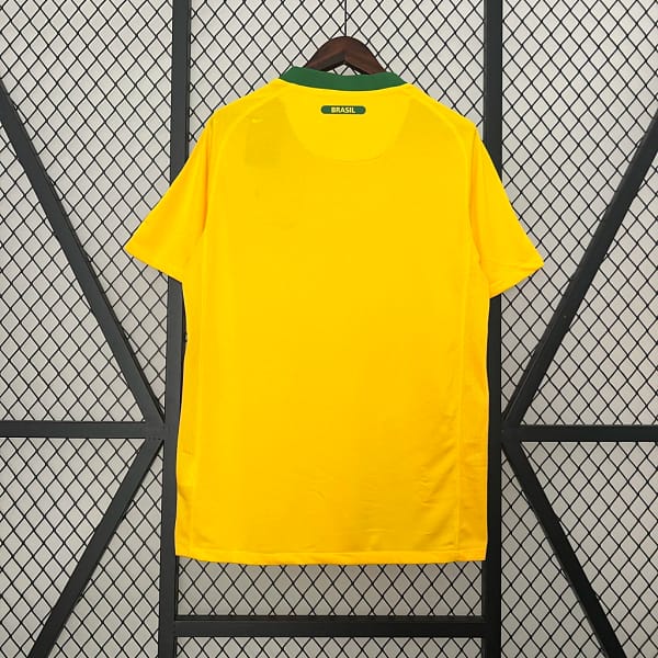 Camisa Retrô Clássica Seleção Brasileira Home - Brasil Amarelo – 2010/11 Nike - Imagem 7