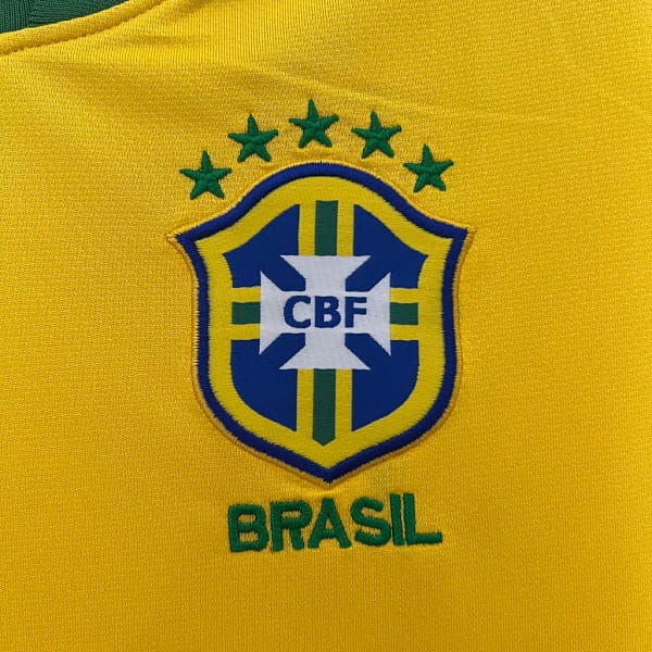 Camisa Retrô Clássica Seleção Brasileira Home - Brasil Amarelo – 2010/11 Nike - Imagem 3