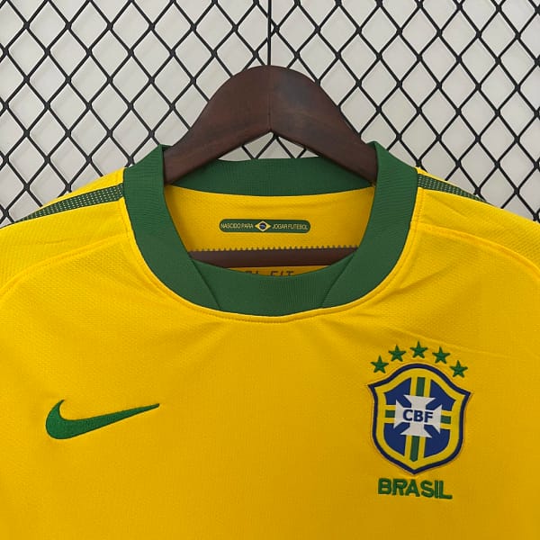 Camisa Retrô Clássica Seleção Brasileira Home - Brasil Amarelo – 2010/11 Nike - Imagem 2