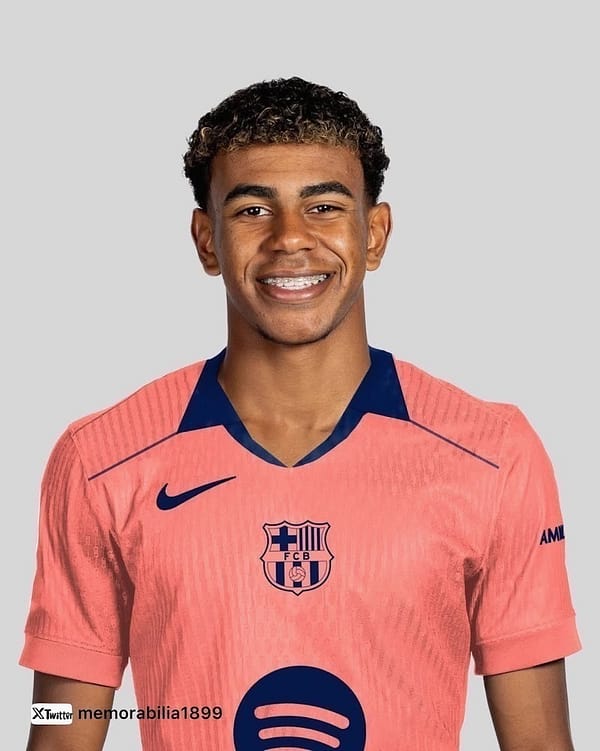 Camisa Barcelona Third Versão Jogador 2025/2026 - Nike - Edição Total 90 - Laranja - Imagem 7